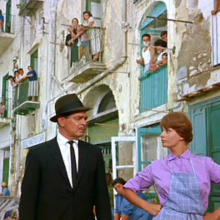 La Baia Di Napoli *