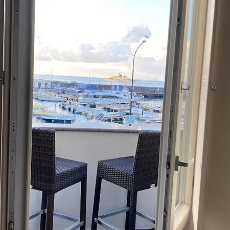 La Baia Di Napoli 아파트